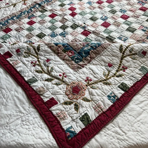 Vintage Patchwork Quilt 100x90 Floral Cottage Queen King Cotton - Picture 10 of 11